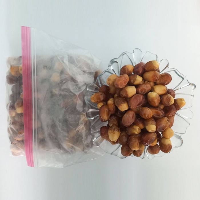 خرید و قیمت خرما زاهدی بسته ۲ کیلویی – اوز مارکت